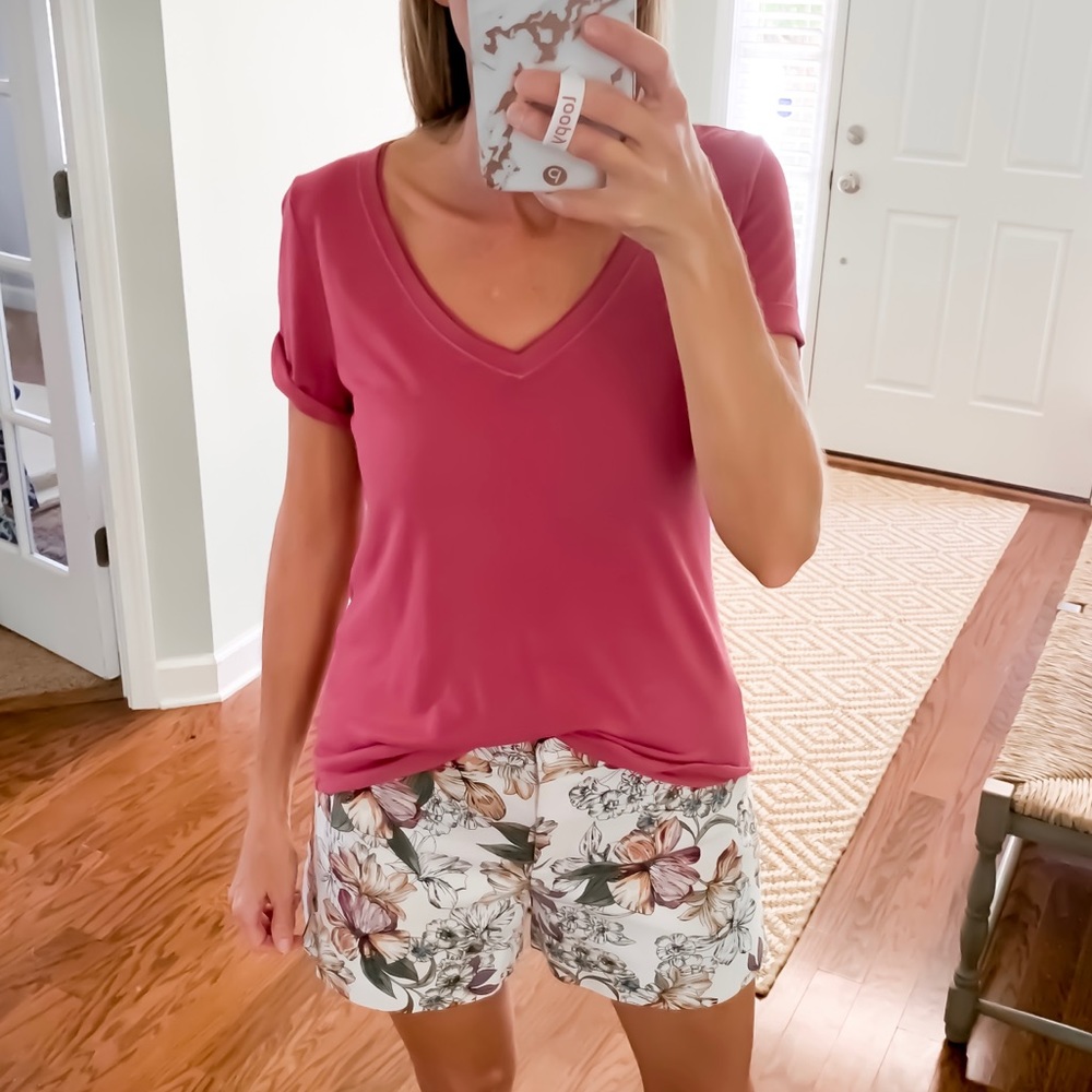 Size 6 floral shorts from White House Black Market